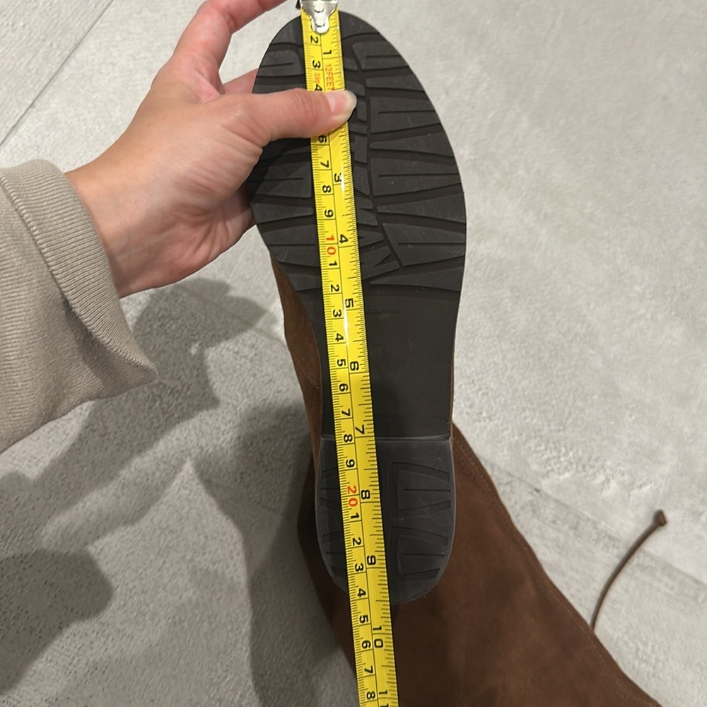 Stuart Weitzman lowland boots in walnut suede - Picture 13 of 13